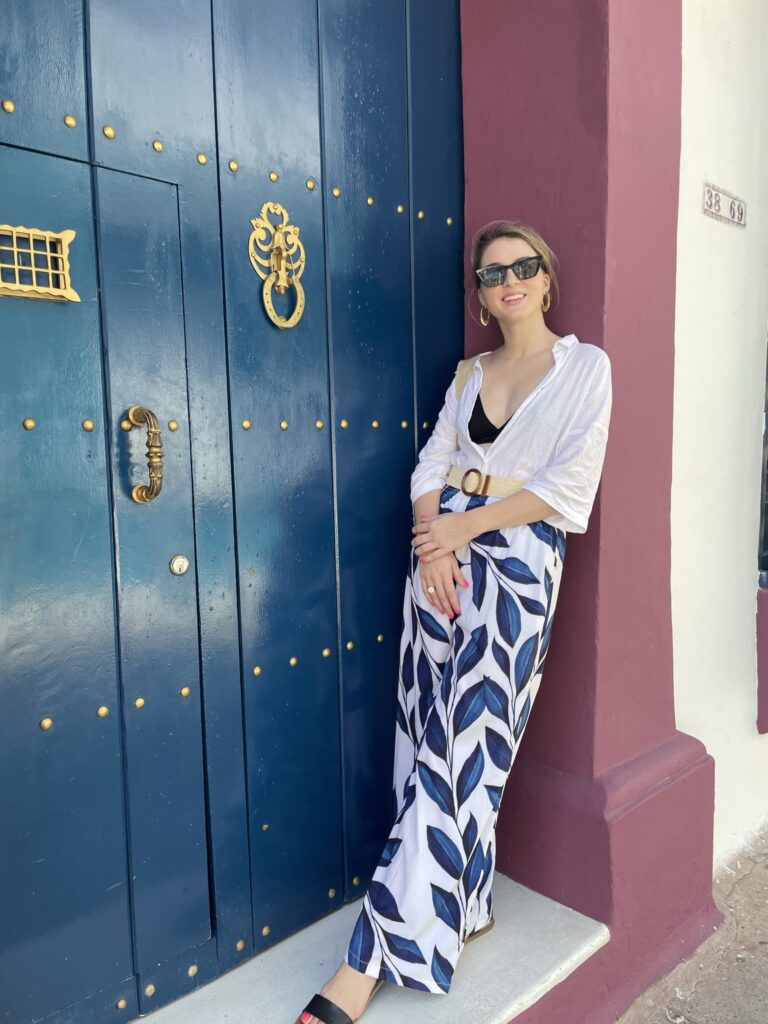 Meghan in Cartagena, Colombia; About Me